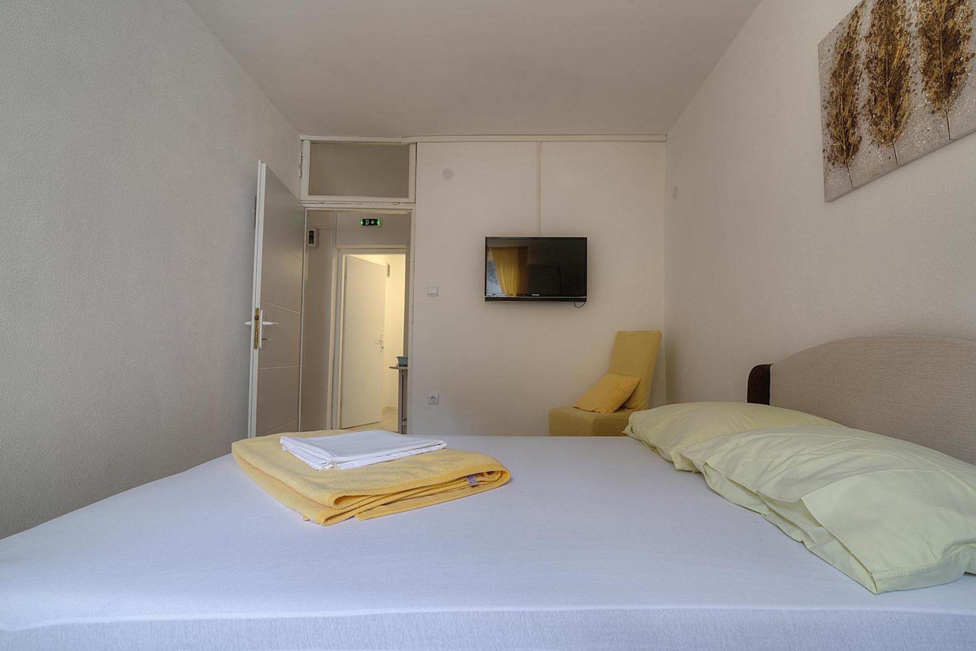 Apartments & Rooms Josephine Senj  Exterior foto